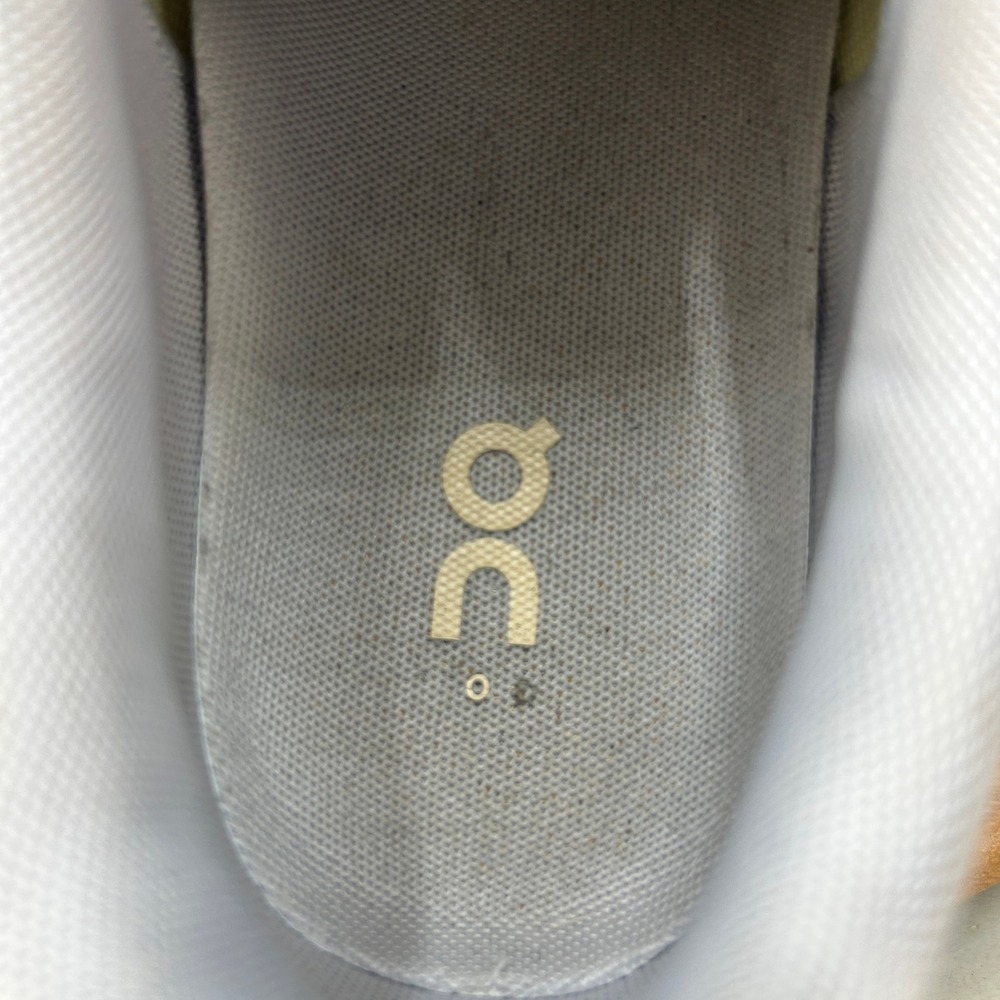 On Cloud 5 Womens Running Shoes Sand Tan Size 10.5 Low Top Sneakers Cushioned - Picture 5 of 8